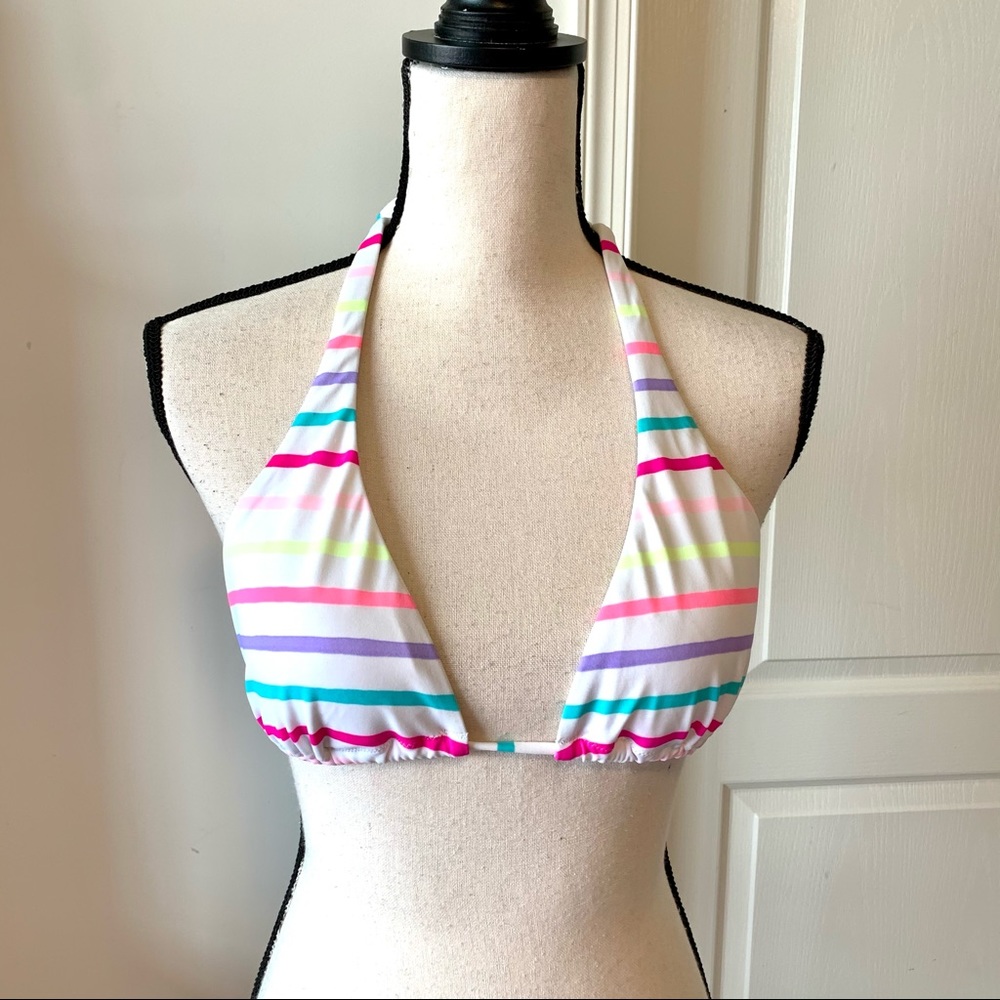 VICTORIA’S SECRET Striped Triangle Bikini Top—SZ M